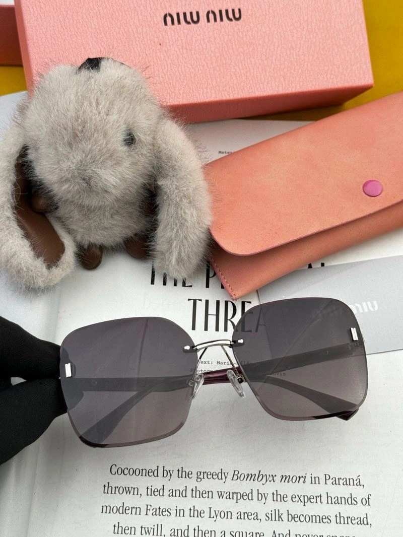 GoodFit Miu Miu Sunglasses 281399