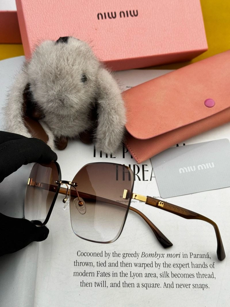 GoodFit Miu Miu Sunglasses 281399