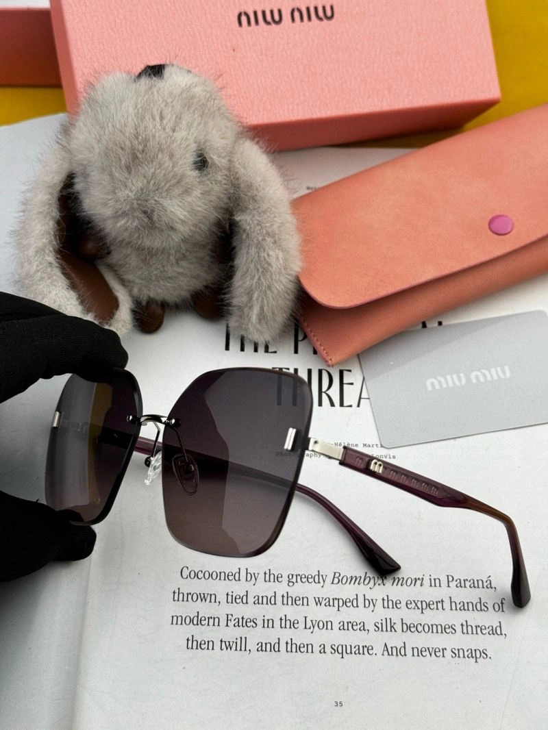 GoodFit Miu Miu Sunglasses 281399