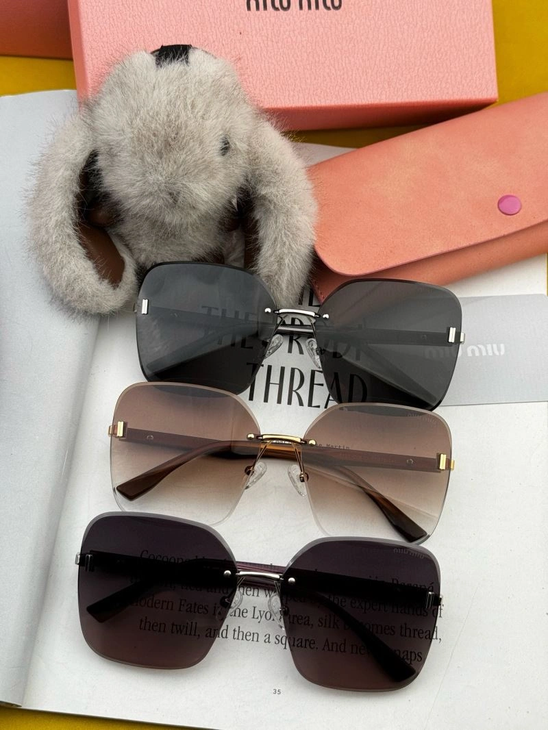GoodFit Miu Miu Sunglasses 281399