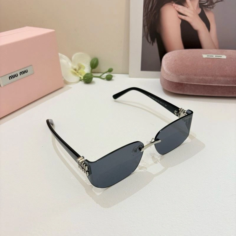 Neat Miu Miu Sunglasses 281389