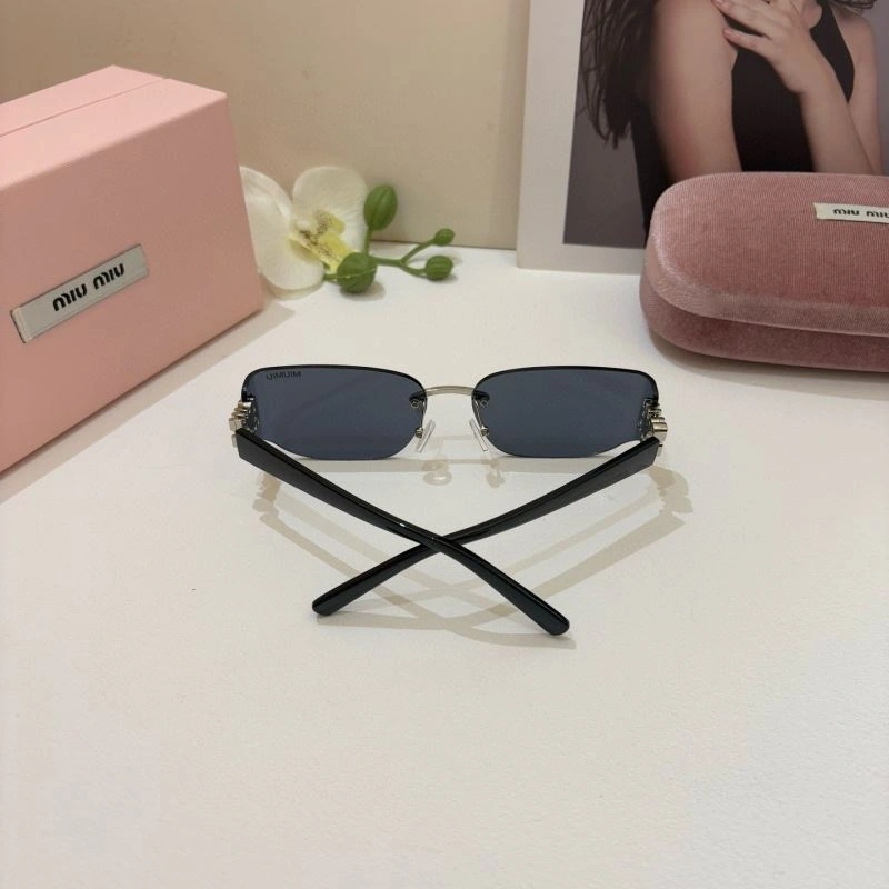 Neat Miu Miu Sunglasses 281389