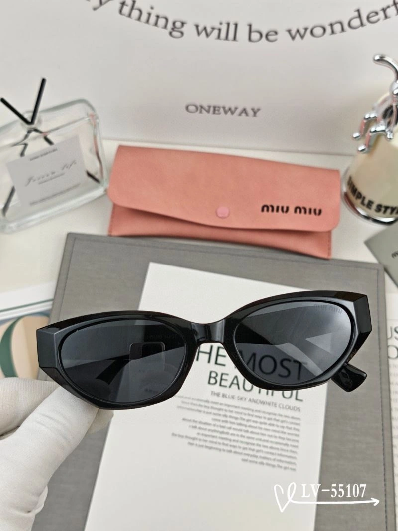 Contemporary Miu Miu Sunglasses 281410