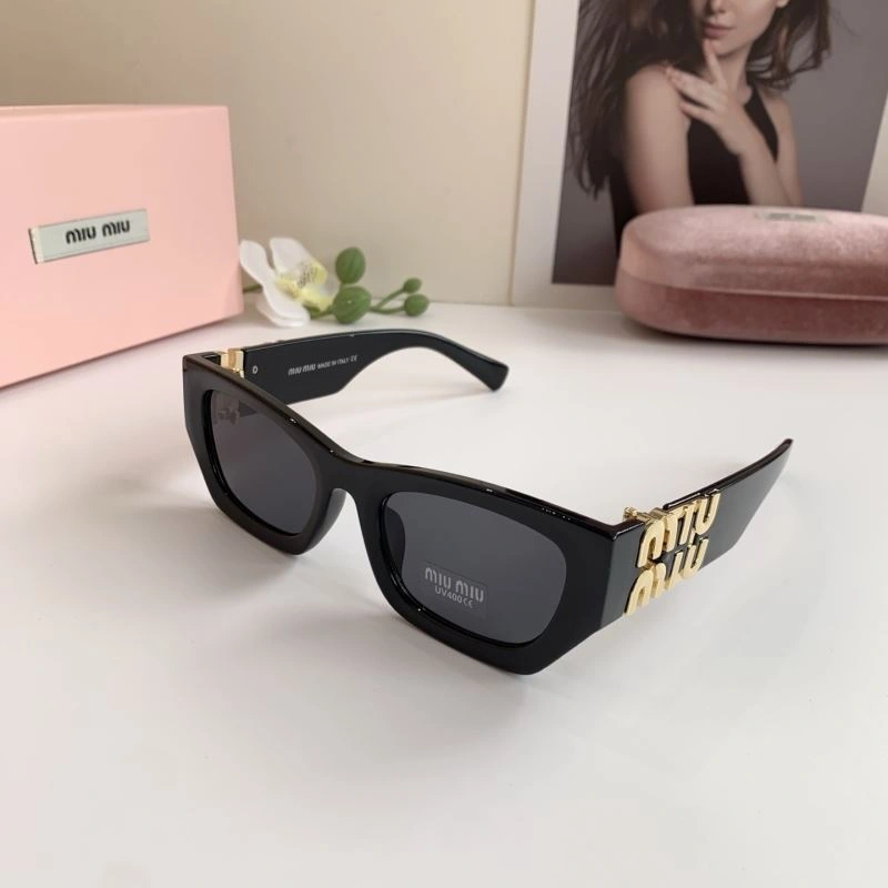 OdorResistant Miu Miu Sunglasses 281387