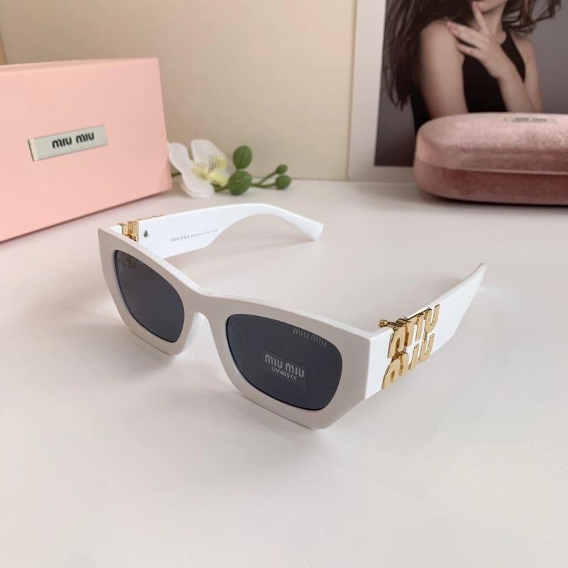 Miu Miu Sunglasses NewStyle 281384