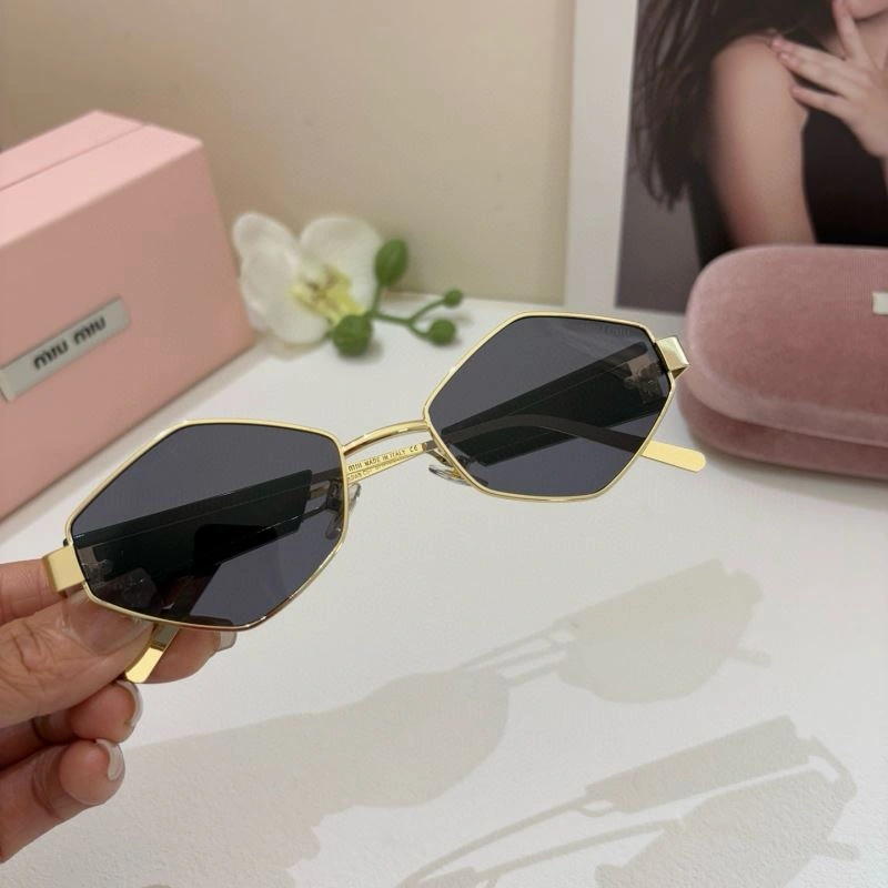 Miu Miu Sunglasses QuickDry 281381