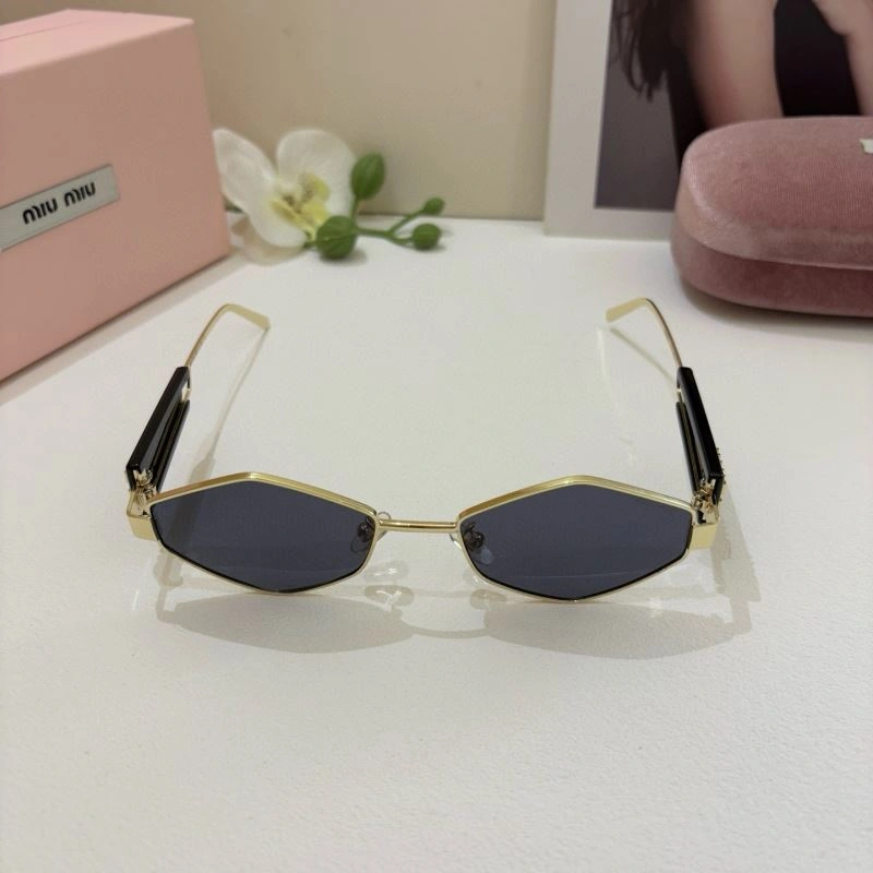 Miu Miu Sunglasses QuickDry 281381