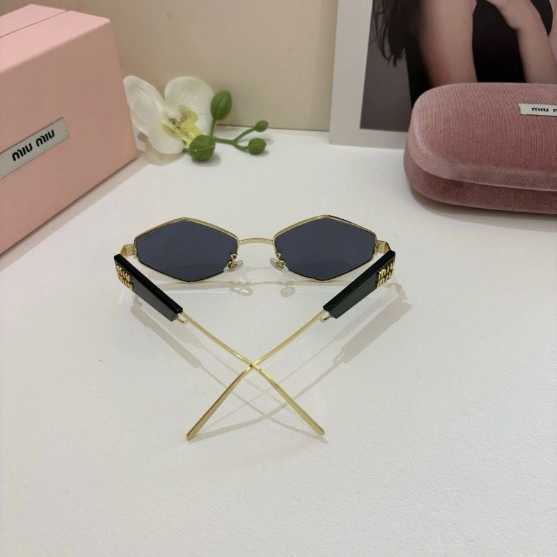 Miu Miu Sunglasses QuickDry 281381