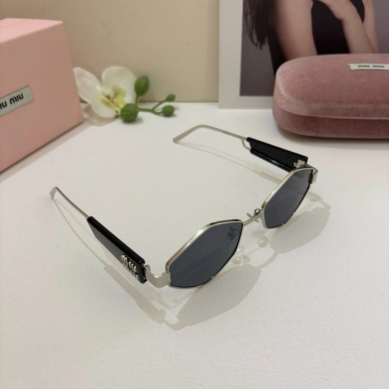 Affordable Miu Miu Sunglasses 281380