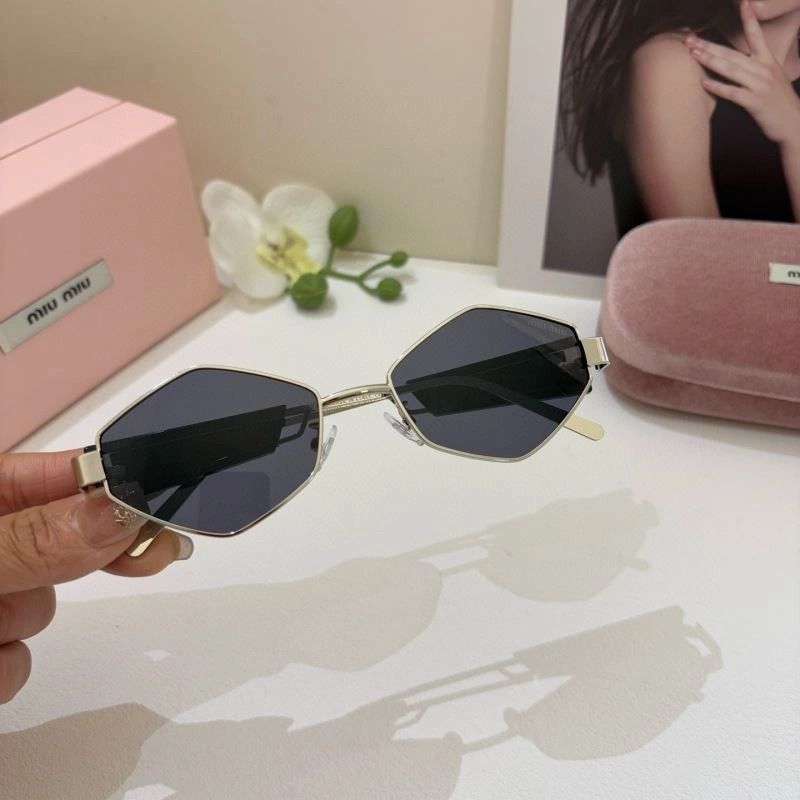 Affordable Miu Miu Sunglasses 281380