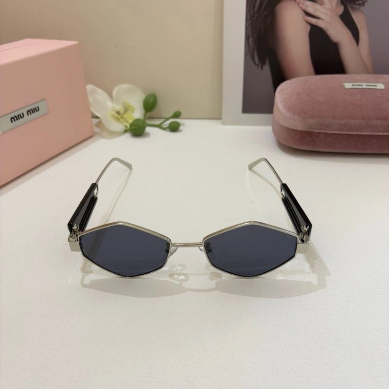 Affordable Miu Miu Sunglasses 281380