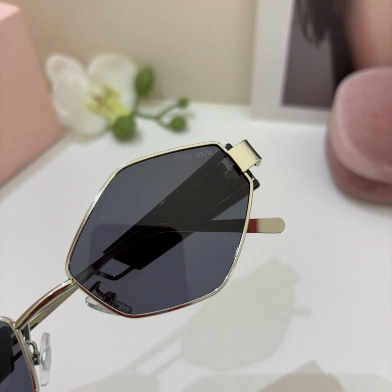 Affordable Miu Miu Sunglasses 281380