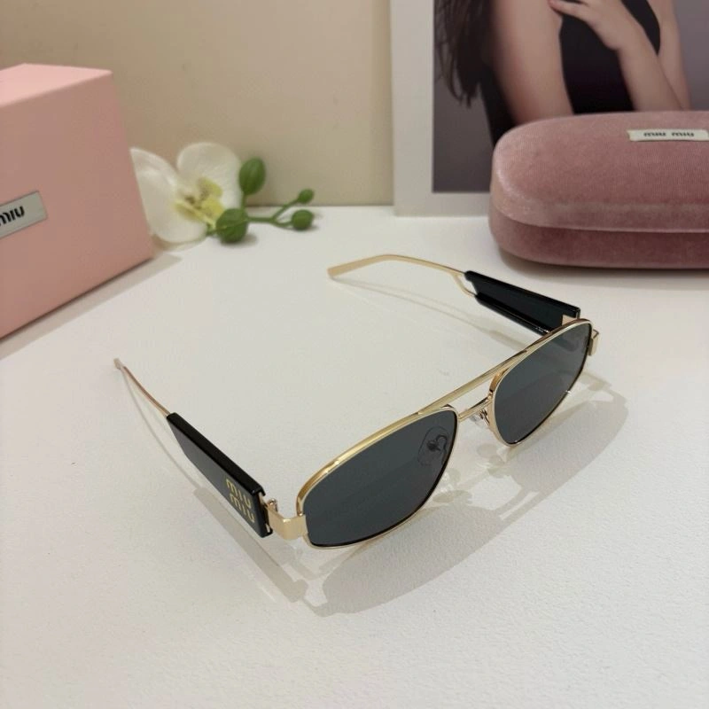 OdorResistant Miu Miu Sunglasses 281368