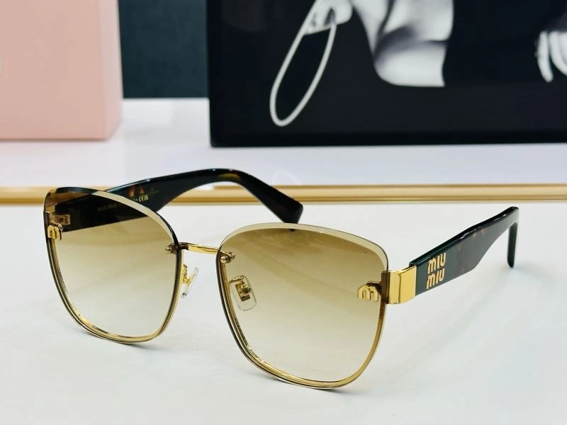 UrbanStyle Miu Miu Sunglasses 281371