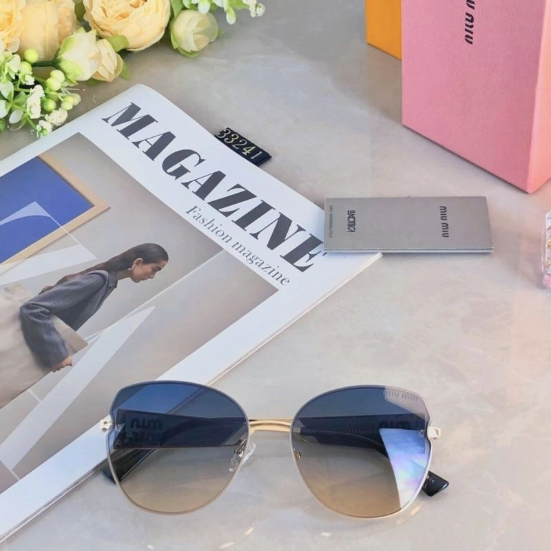 Miu Miu Sunglasses Vibrant 281378