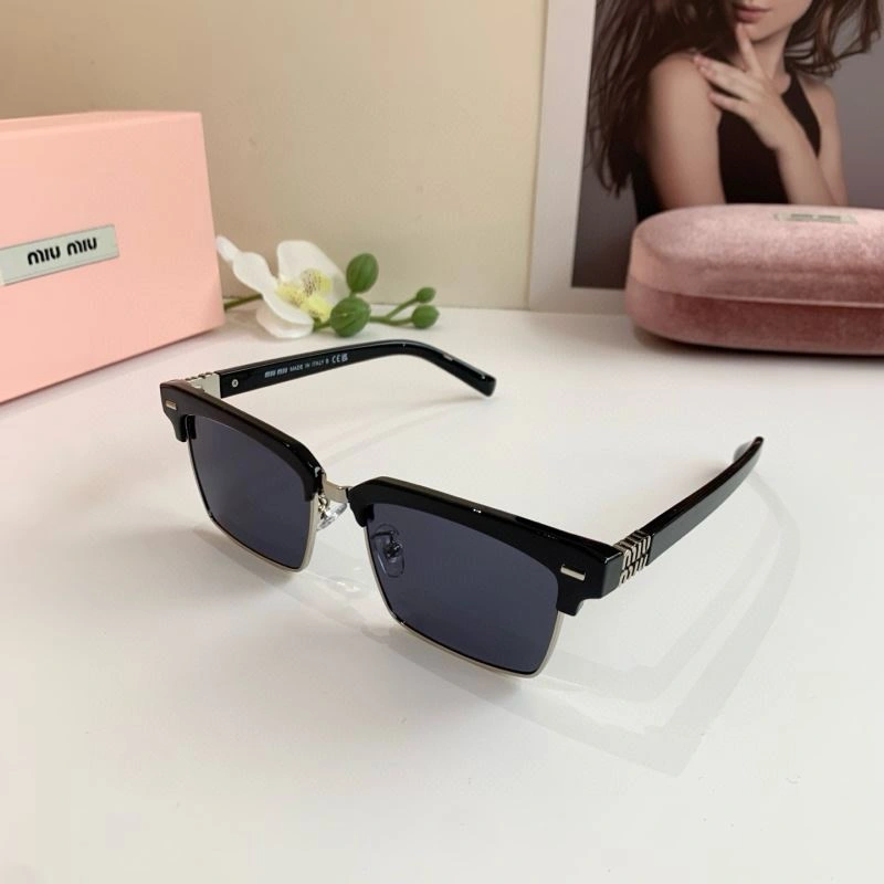 Miu Miu Sunglasses Unisex 281366
