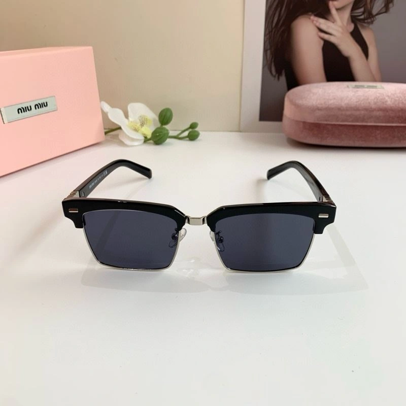 Miu Miu Sunglasses Unisex 281366