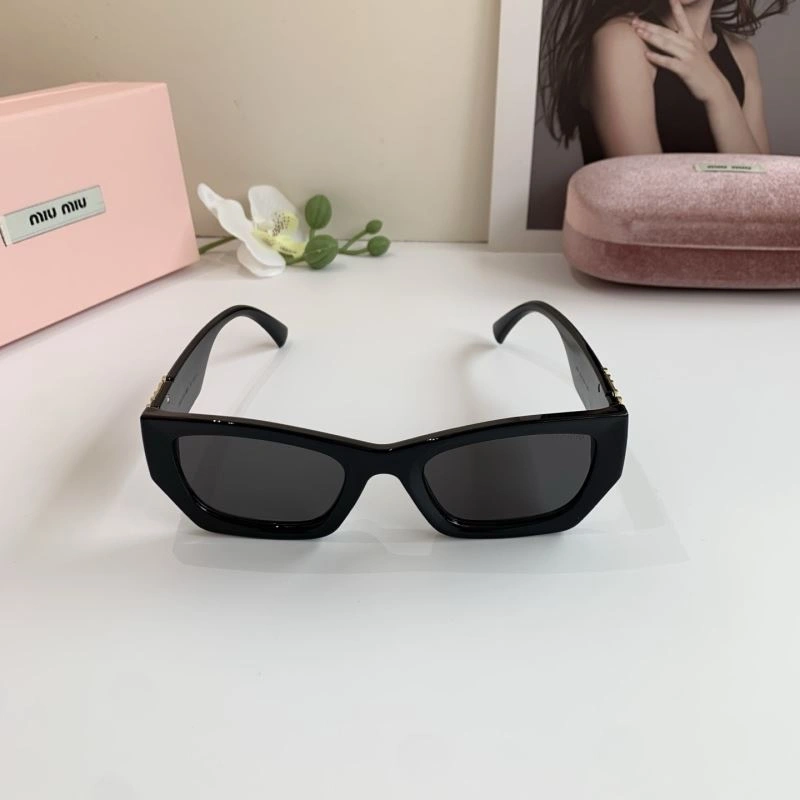 Miu Miu Sunglasses FastDry 281363