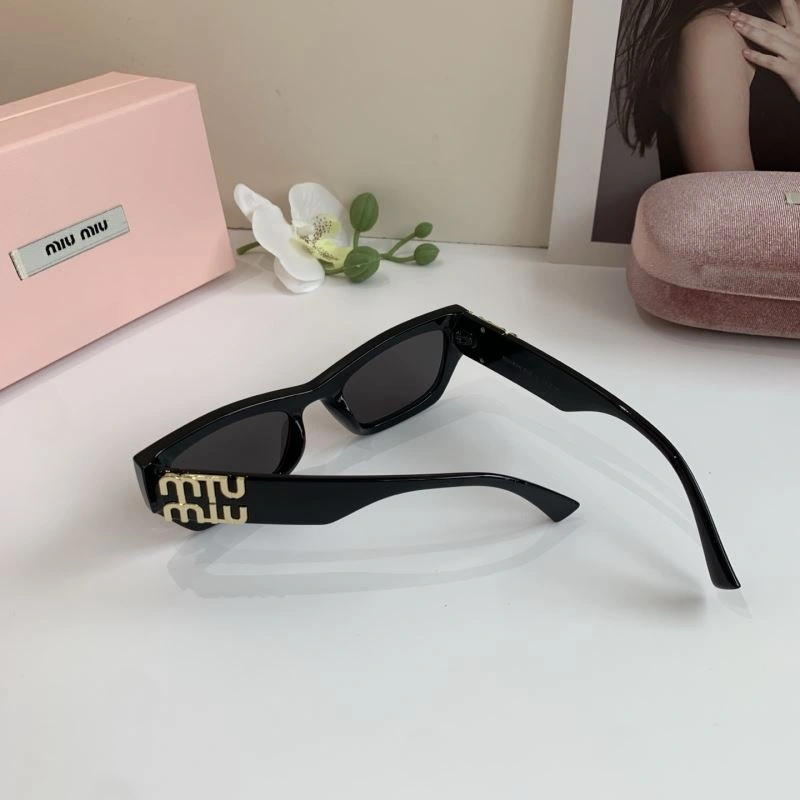 Miu Miu Sunglasses FastDry 281363