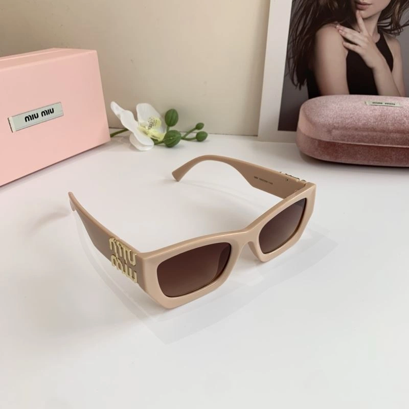 Miu Miu Sunglasses Practical 281374