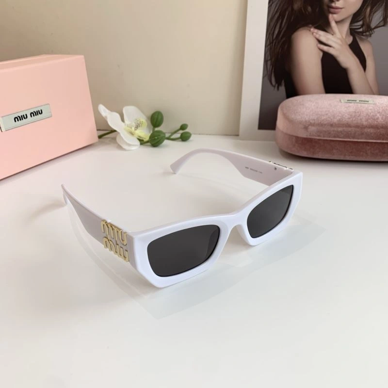 Miu Miu Sunglasses AllSeason 281361