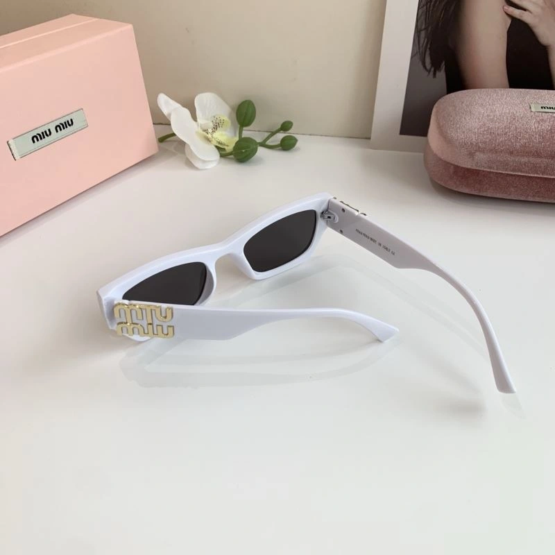 Miu Miu Sunglasses AllSeason 281361