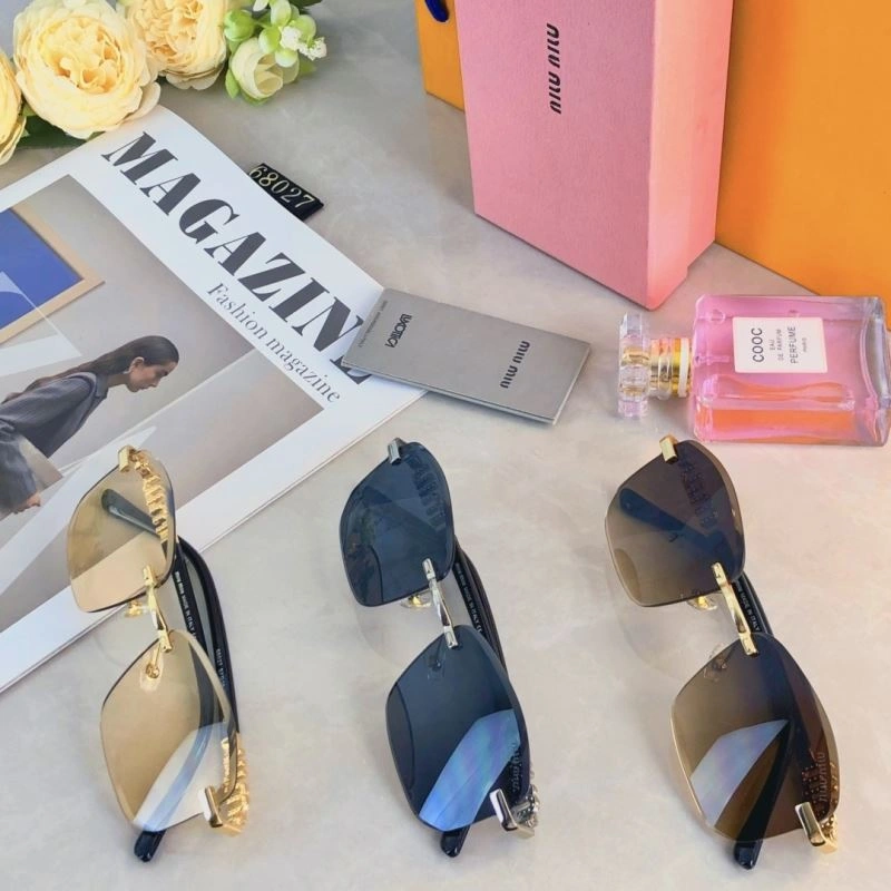 Classic Miu Miu Sunglasses 281376