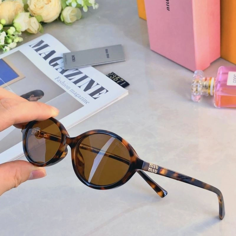 MultiPurpose Miu Miu Sunglasses 281377