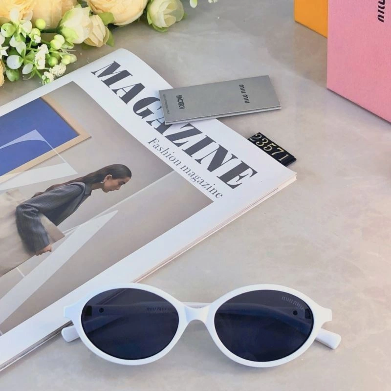 MultiPurpose Miu Miu Sunglasses 281377
