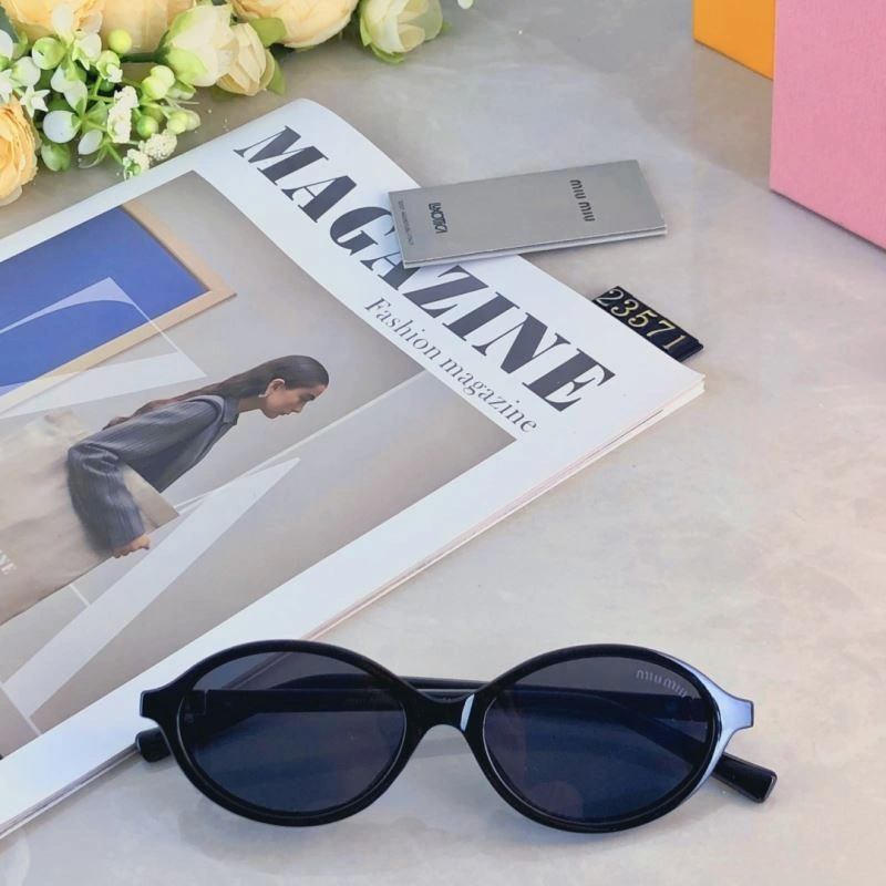 MultiPurpose Miu Miu Sunglasses 281377