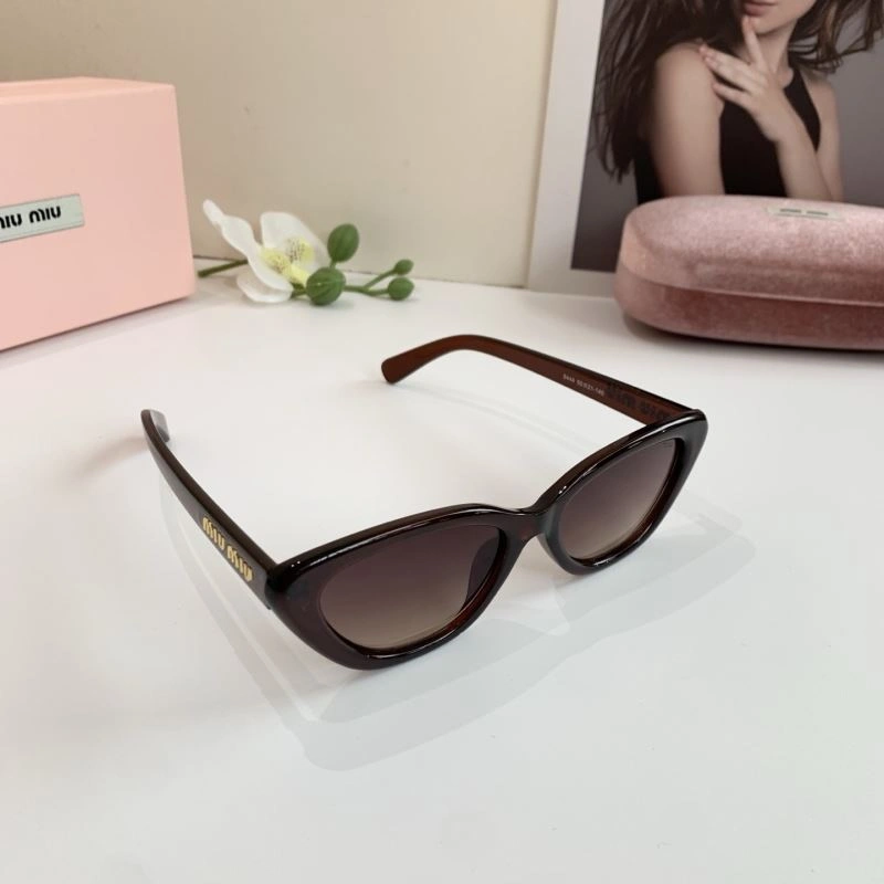 UrbanStyle Miu Miu Sunglasses 281351