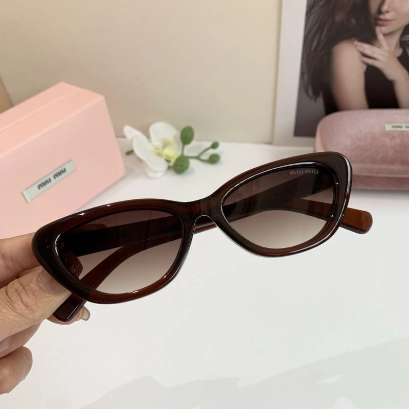 UrbanStyle Miu Miu Sunglasses 281351
