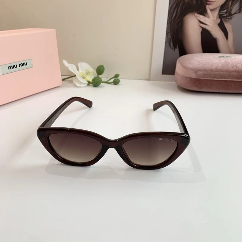 UrbanStyle Miu Miu Sunglasses 281351