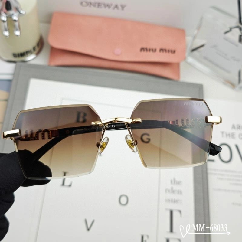 Miu Miu Sunglasses Sporty 281358