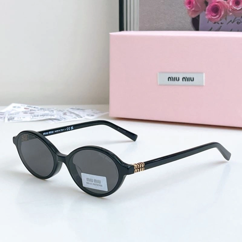 Miu Miu Sunglasses RelaxedFit 281359