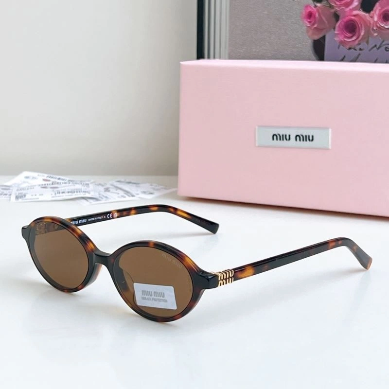 Miu Miu Sunglasses RelaxedFit 281359