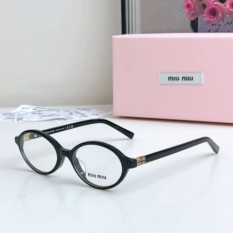 Miu Miu Sunglasses RelaxedFit 281359