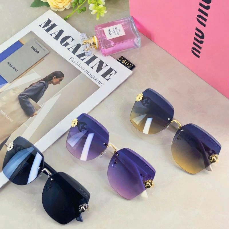 Miu Miu Sunglasses Effortless 281522