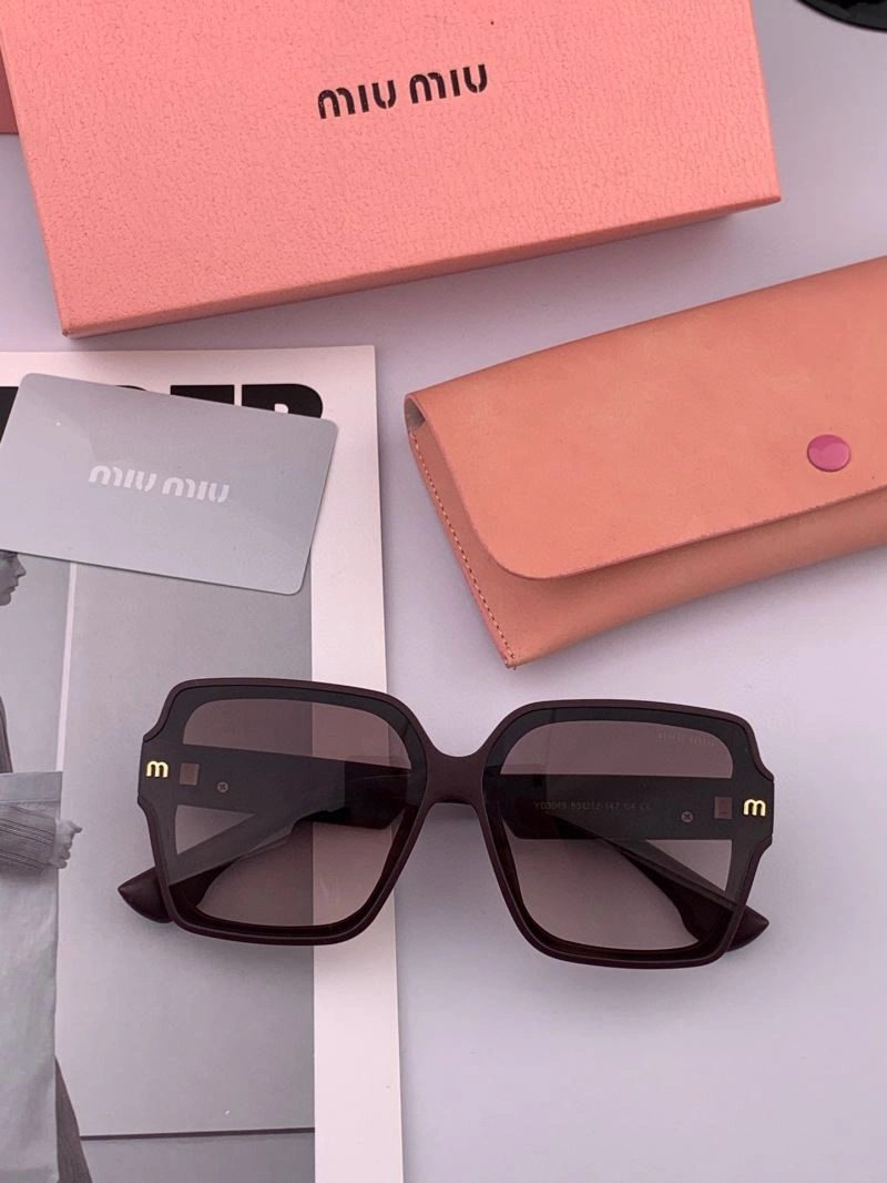 FashionForward Miu Miu Sunglasses 281526