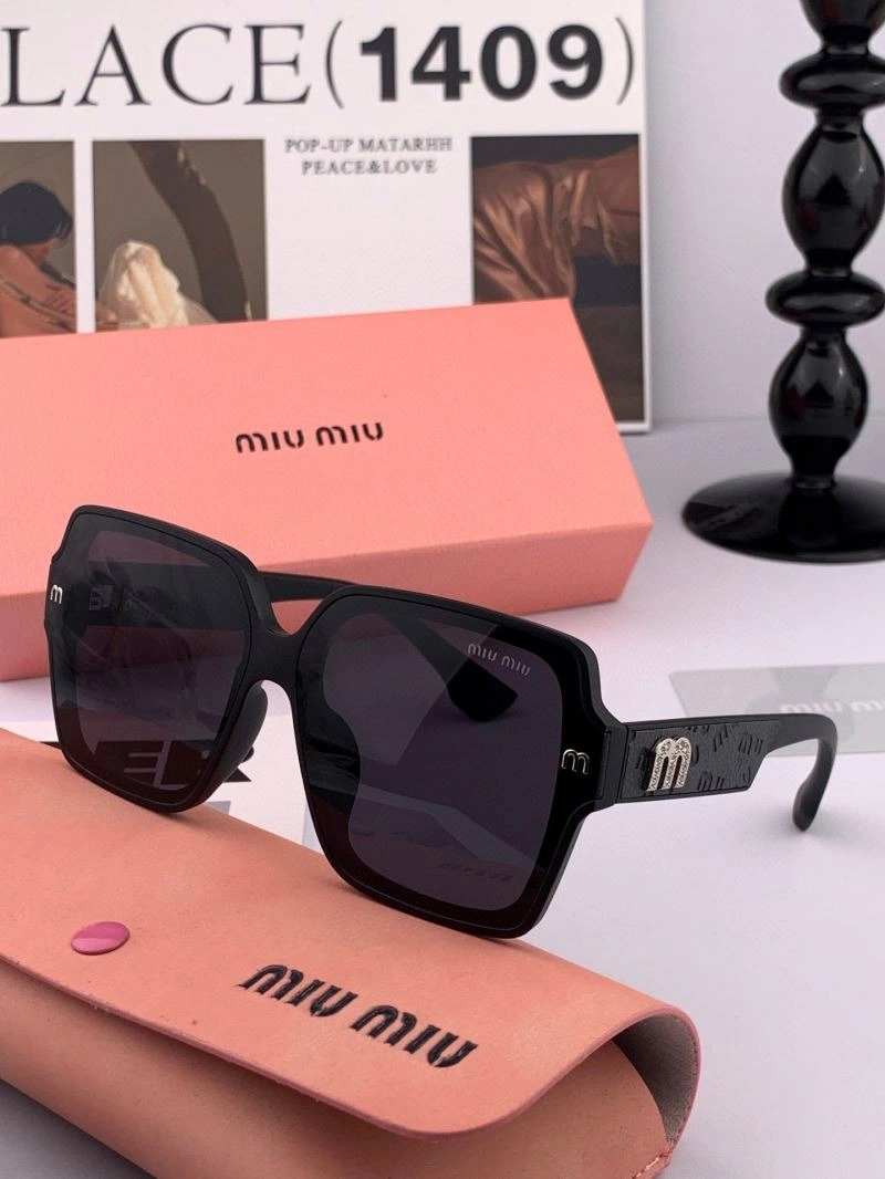 FashionForward Miu Miu Sunglasses 281526