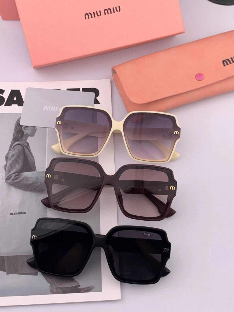 FashionForward Miu Miu Sunglasses 281526