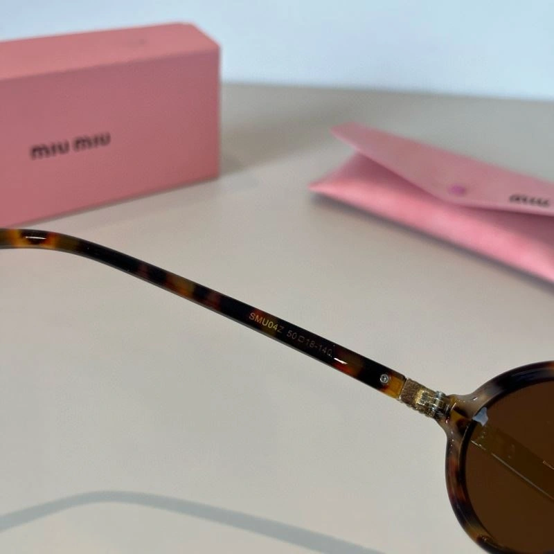Versatile Miu Miu Sunglasses 281519