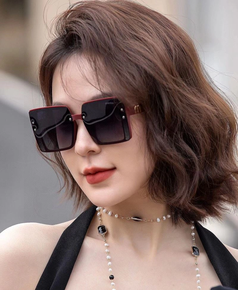 Miu Miu Sunglasses HighQuality 281520