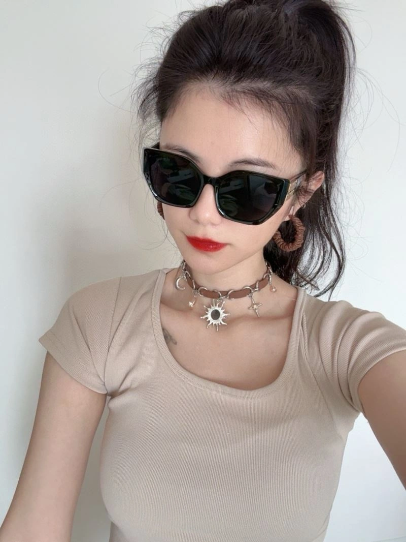 Miu Miu Sunglasses FlexibleFit 281536