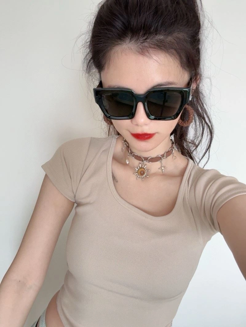 Miu Miu Sunglasses FlexibleFit 281536