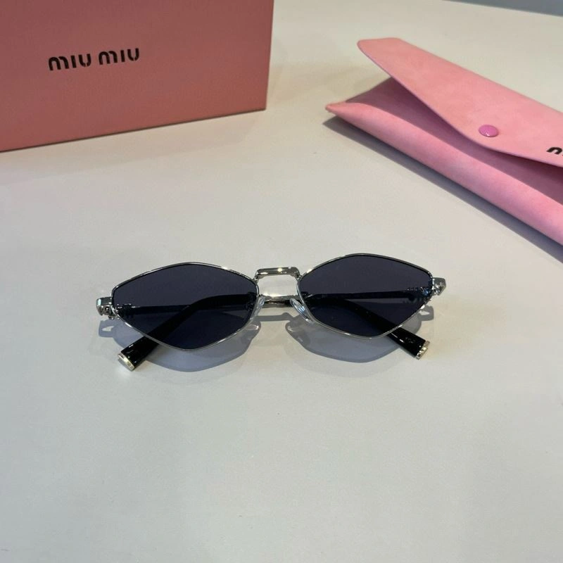 Miu Miu Sunglasses QuickDry 281537