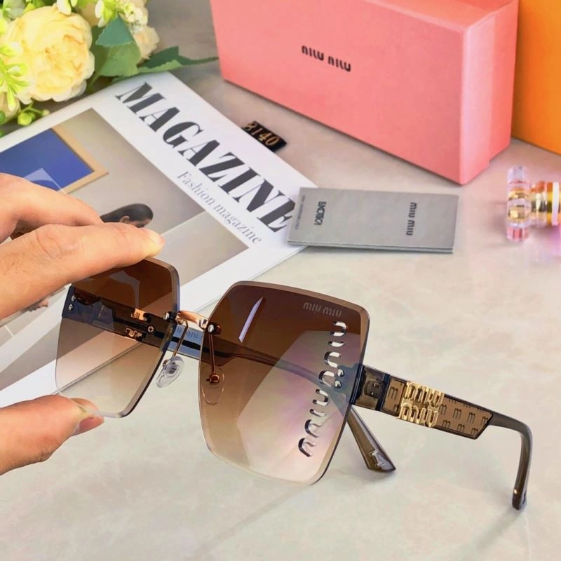 WellDesigned Miu Miu Sunglasses 281540