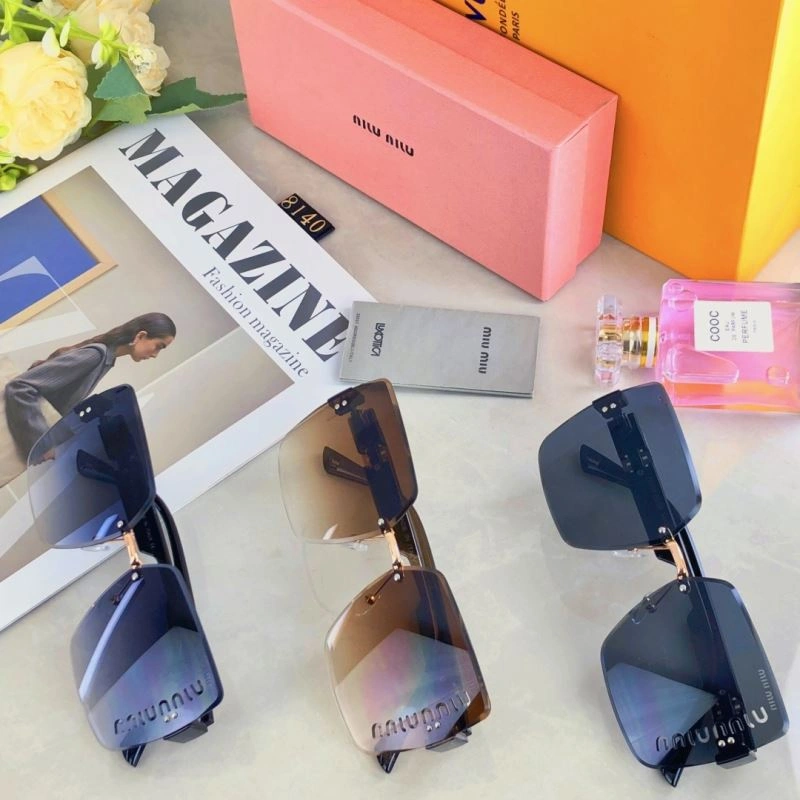 WellDesigned Miu Miu Sunglasses 281540