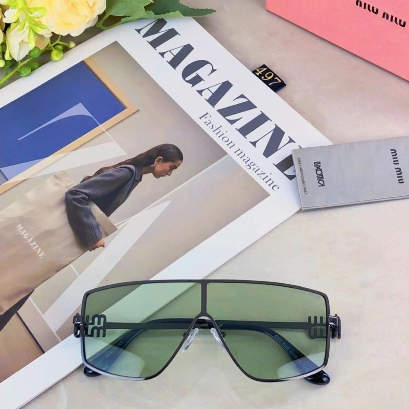 Youthful Miu Miu Sunglasses 281529