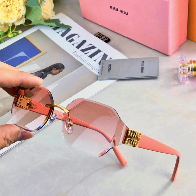 FastDry Miu Miu Sunglasses 281542